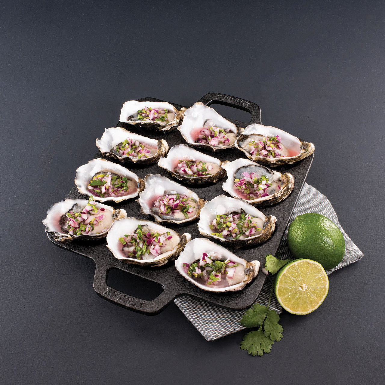 Pyrolux 12 Piece Oyster Tray