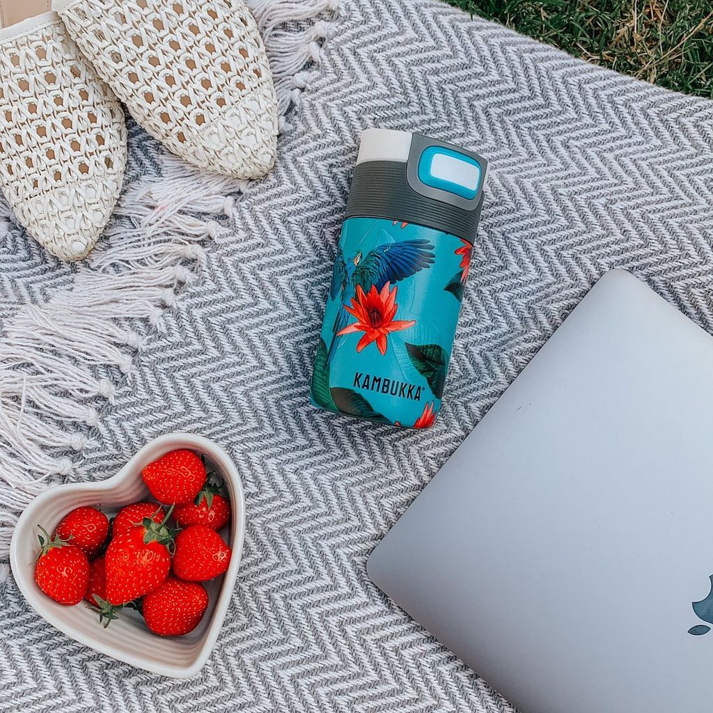 Kambukka Etna 3-in-1 Snapclean Travel Mug 300ml - Parrots