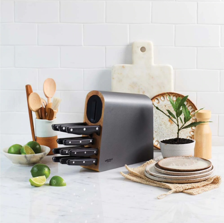 Wiltshire StaySharp Triple Rivet 12 Piece Knife Block Set
